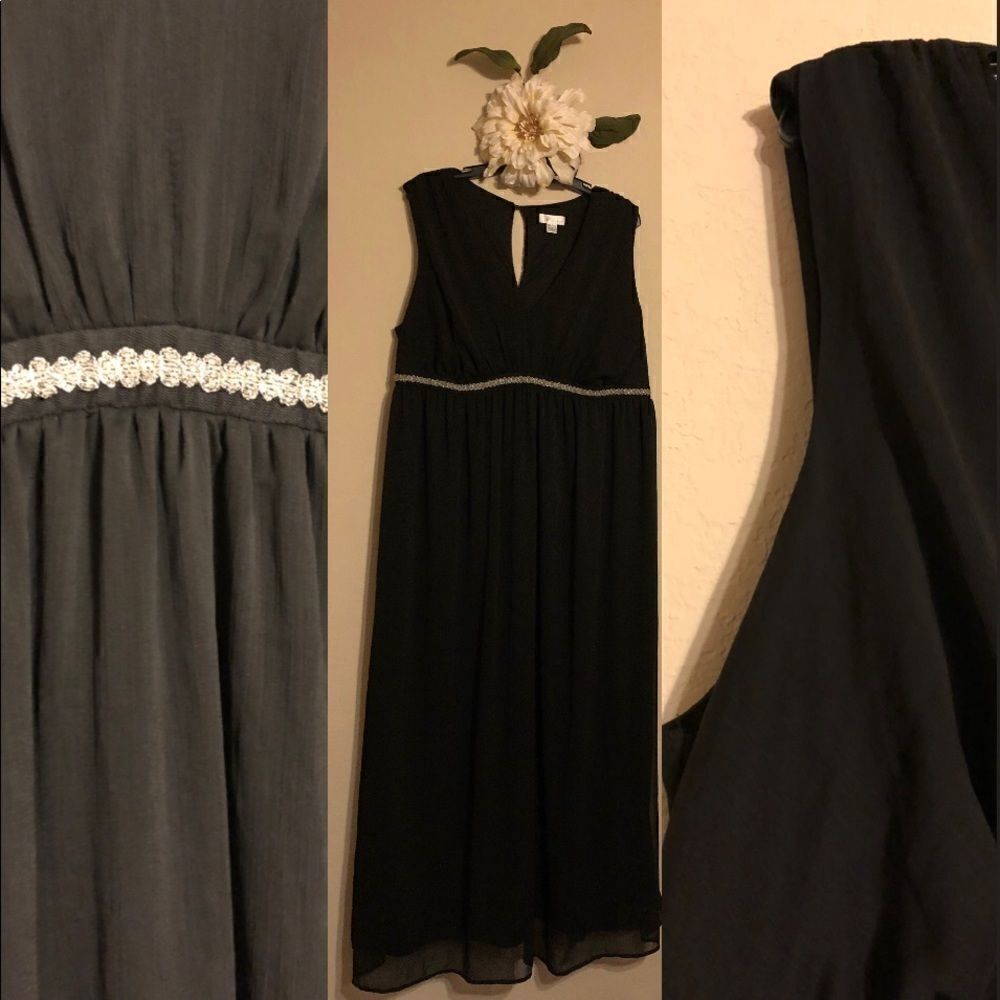 Tevolio Black sleeveless floor length dress xxl